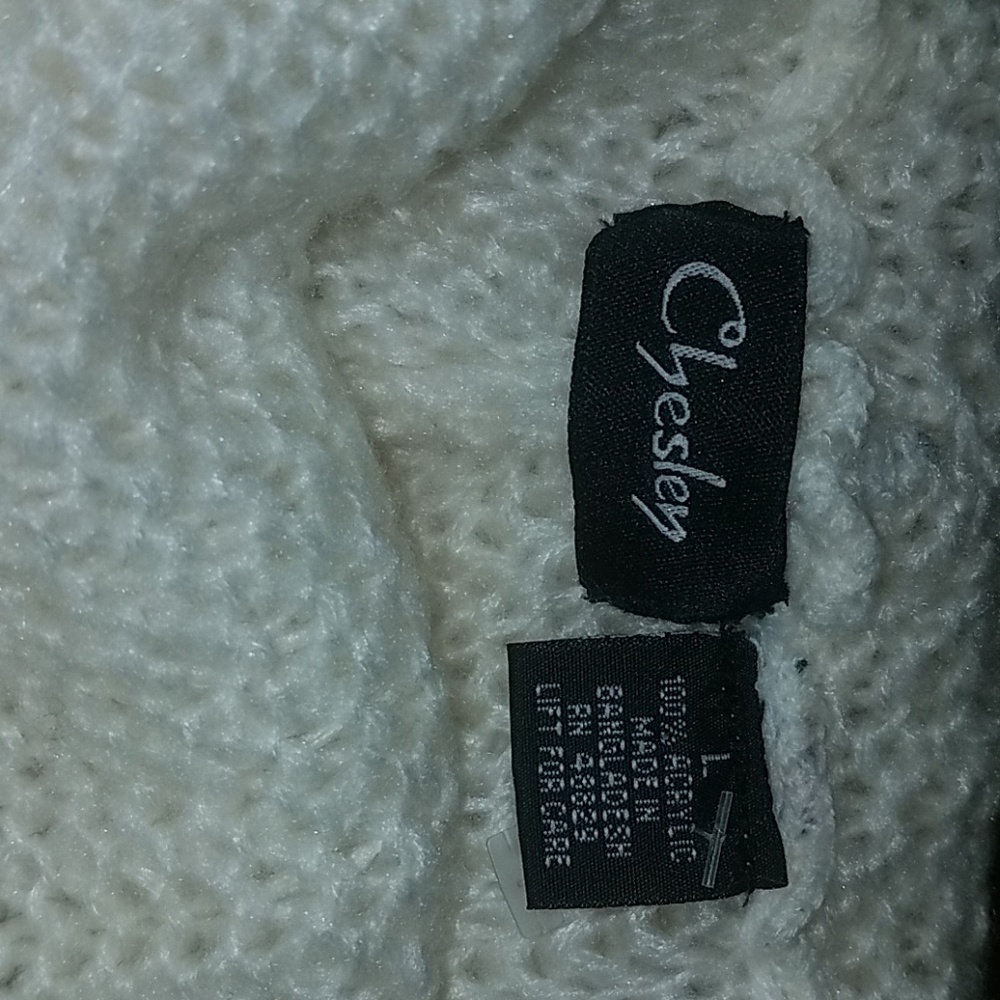 Sweater - Picture 3 of 4
